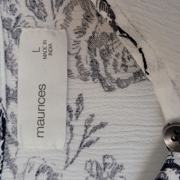 Maurices Blouse - Picture 2 of 5